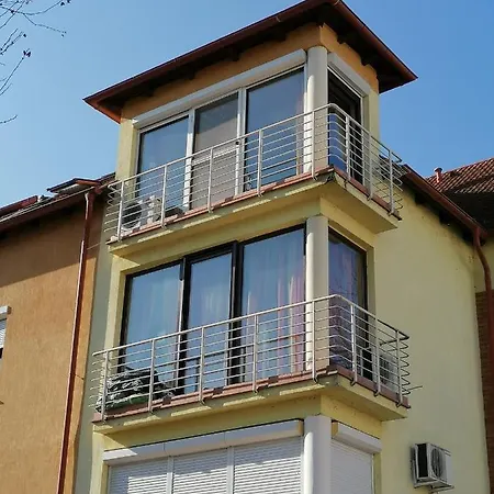 Dorcy Apartment
